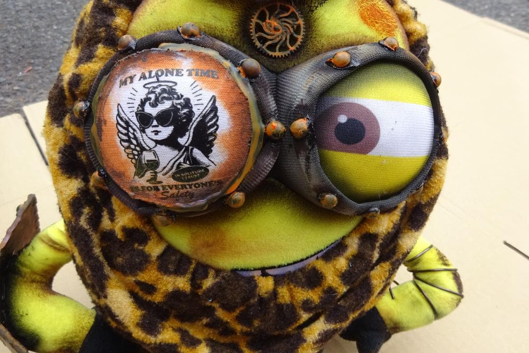 ミニオンぬいぐるみ 魔王 世紀末 悪人 ビンテージスタイル モヒカン BAD