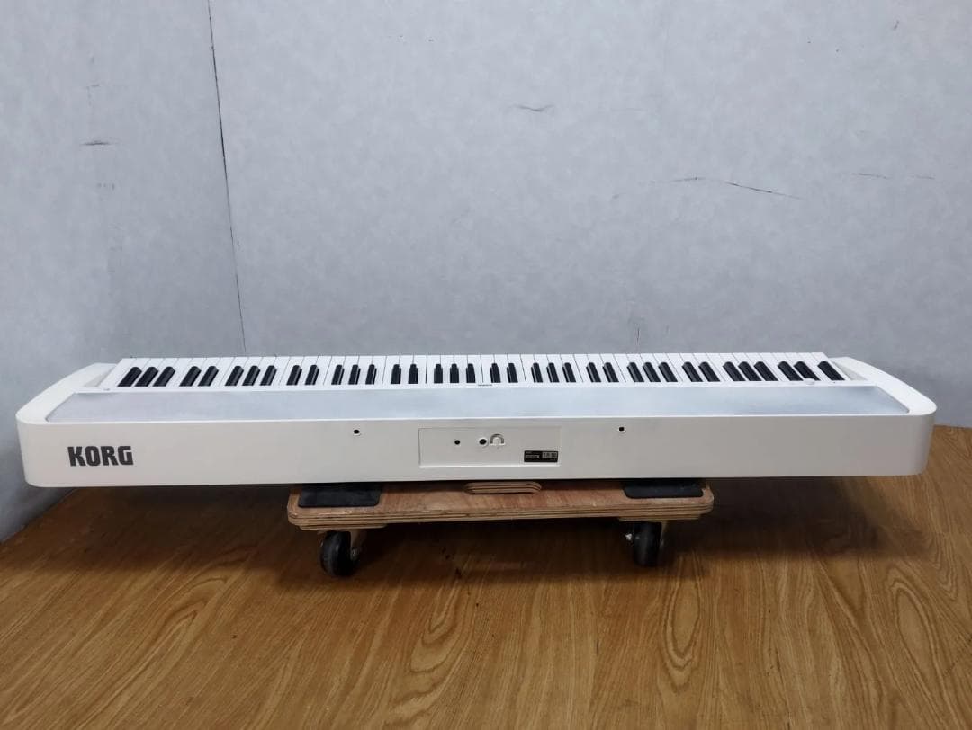 K★1056 KORG デジタルピアノ/電子ピアノ B1