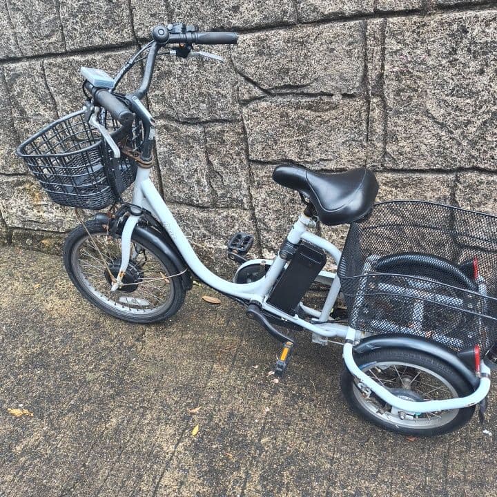 長崎発　電動アシスト自転車 3段切り替え 前カゴ付き後カゴ付き