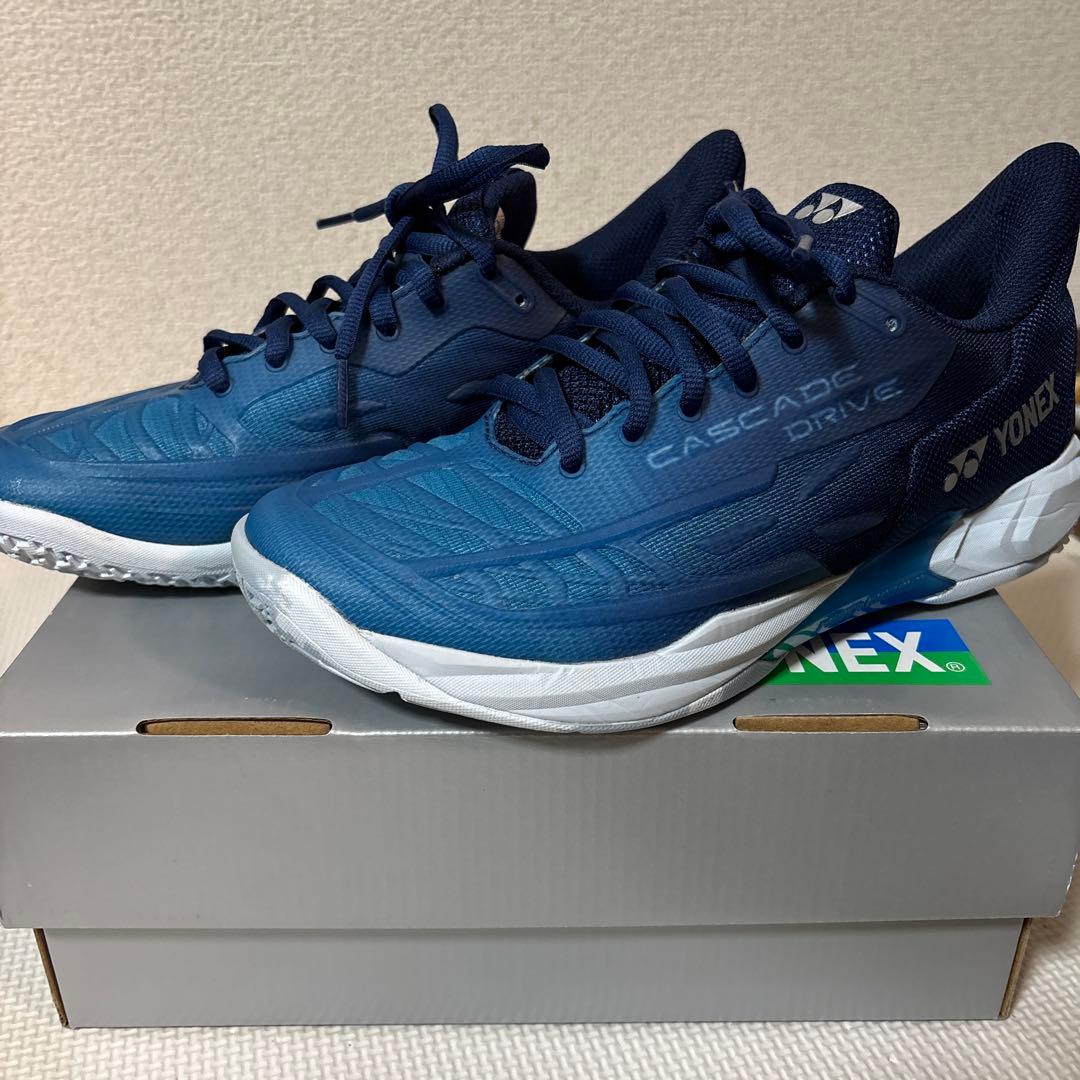 YONEX CASCADEDRIVE バドミントンシューズ　24㎝