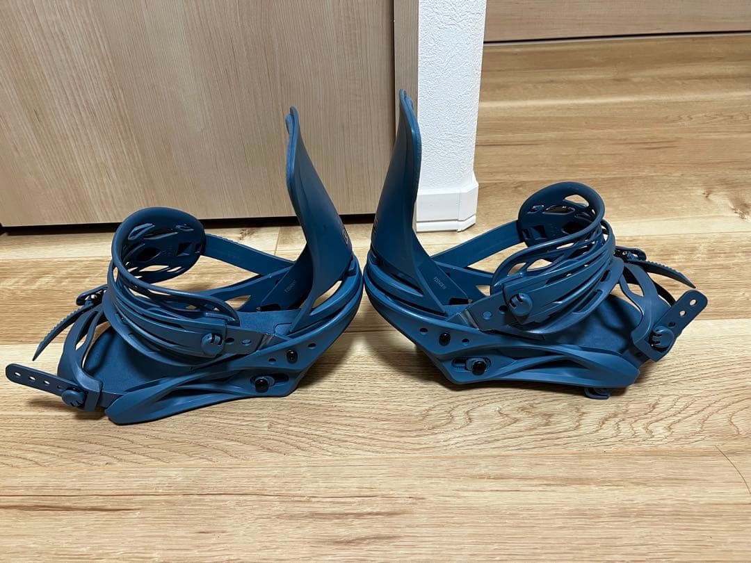 ウィメンズ Burton レクサ Re:Flex スノーボードバインディング