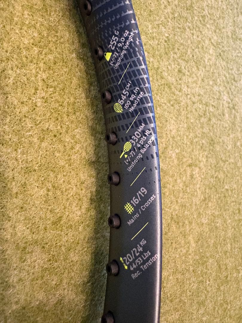 Babolat Pure Aero ピュアアエロ　スーパーライト　最新
