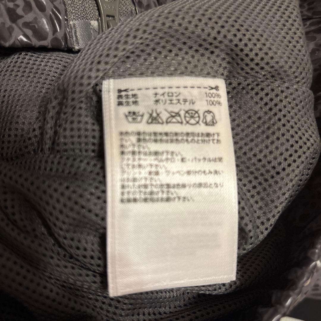 adidas by stella McCartneyのウィンドブレーカー