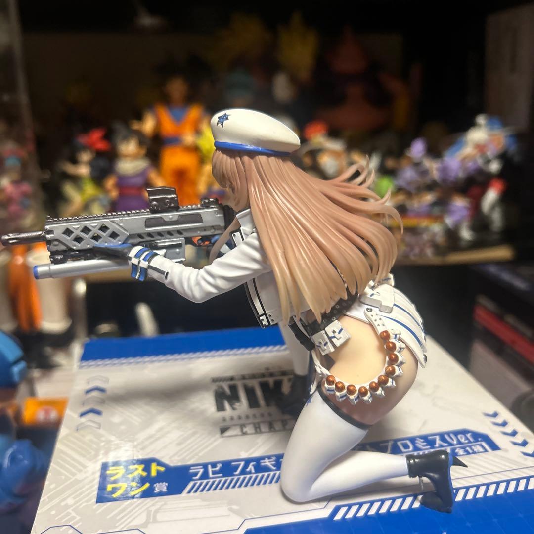 一番くじ　NIKKE ラストワン　ラピ　フィギュア