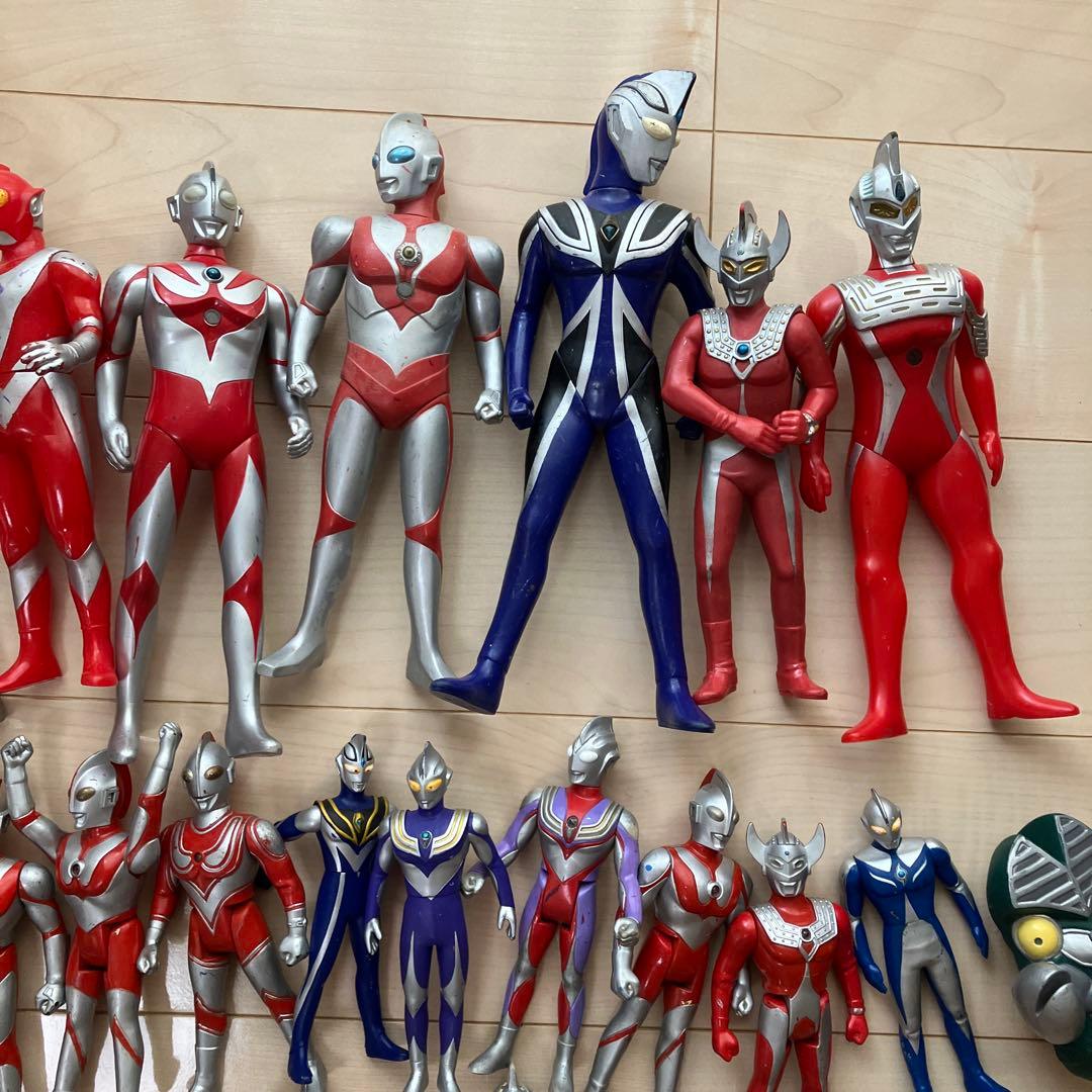 ウルトラマンフィギュアセット多数