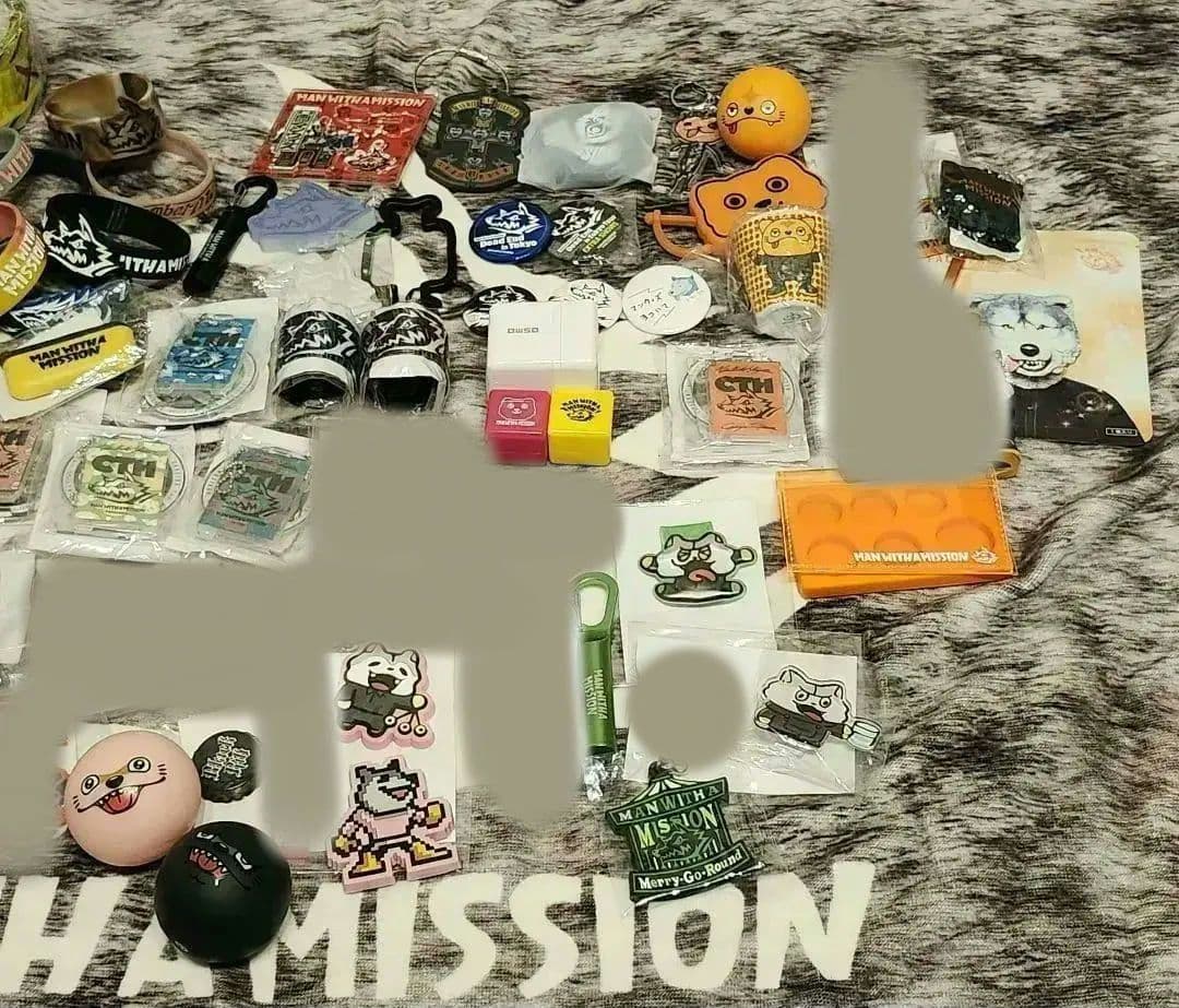 MAN WITH A MISSION　タオル　Tシャツ　小物　100点以上