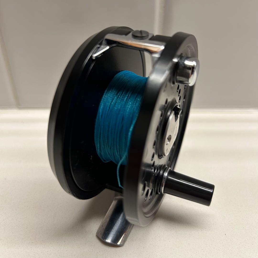 美品Scientific Anglers SystemTwo67-Lフライリール