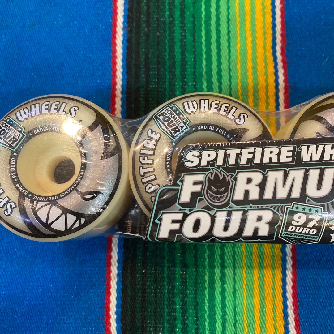 SPITFIRE FORMULA FOUR 97 DURO ホイール58mm
