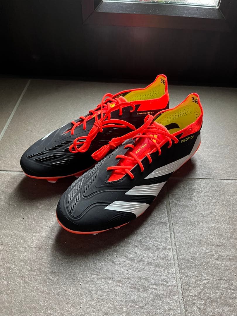 ADIDAS PREDATOR ELITE HG/AG 支給品