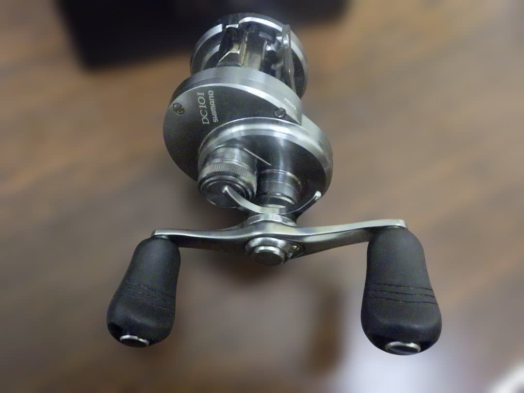 リール SHIMANO CALCUTTA CONQUEST DC 101