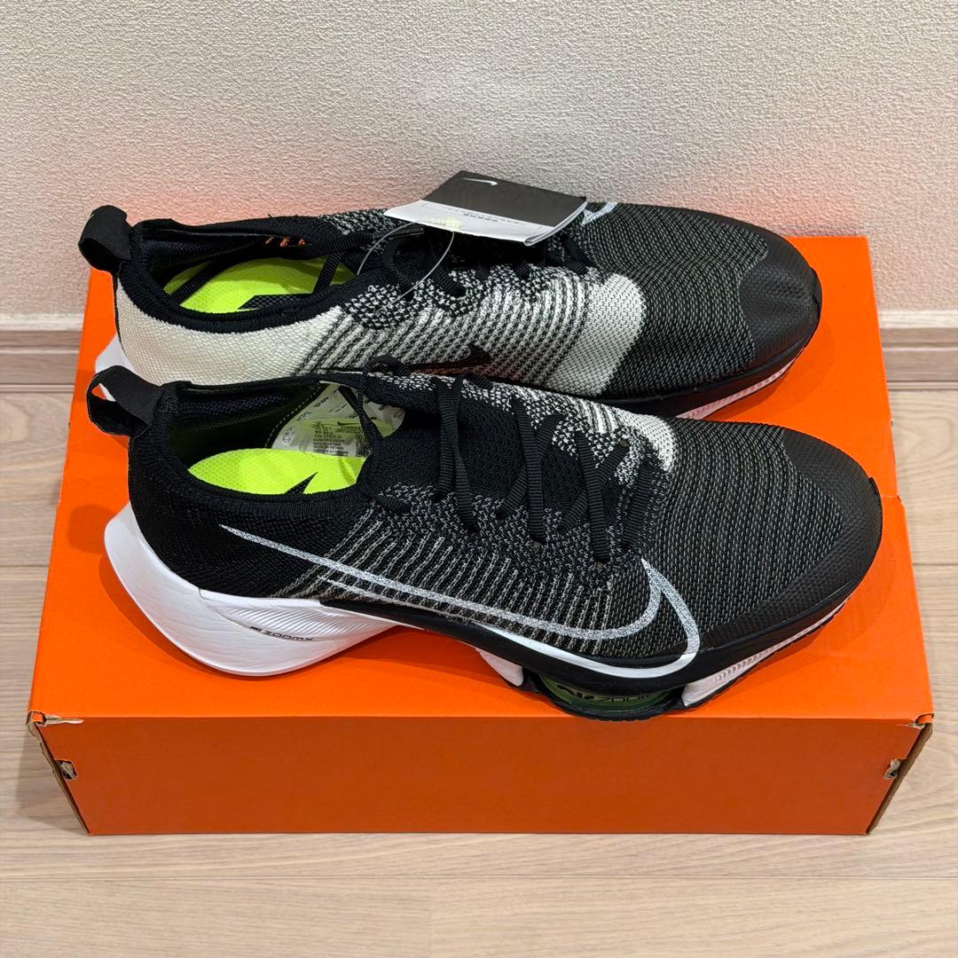 【新品未使用】NIKE AIR ZOOM TEMPO NEXT% 27CM