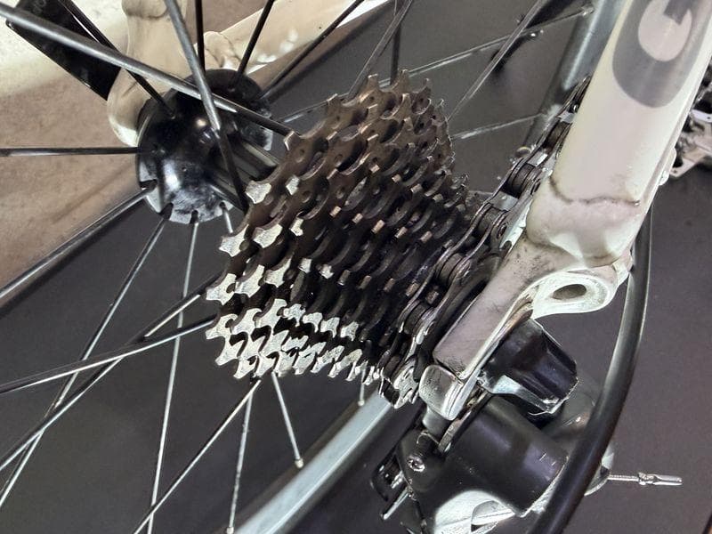 GIANT IDIOM ULTEGRA M ドロップハンドル　20インチ