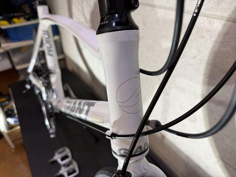 GIANT IDIOM ULTEGRA M ドロップハンドル　20インチ