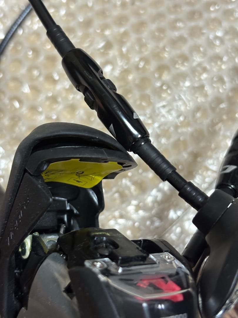 SHIMANO Tiagra ST-4600 sti2x10 idiom0に付属