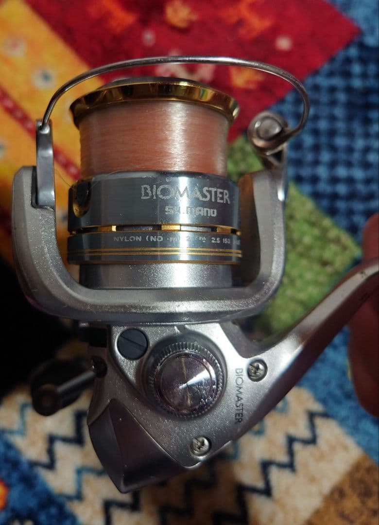 SHIMANO BIOMASTER 2500 スピニングリール