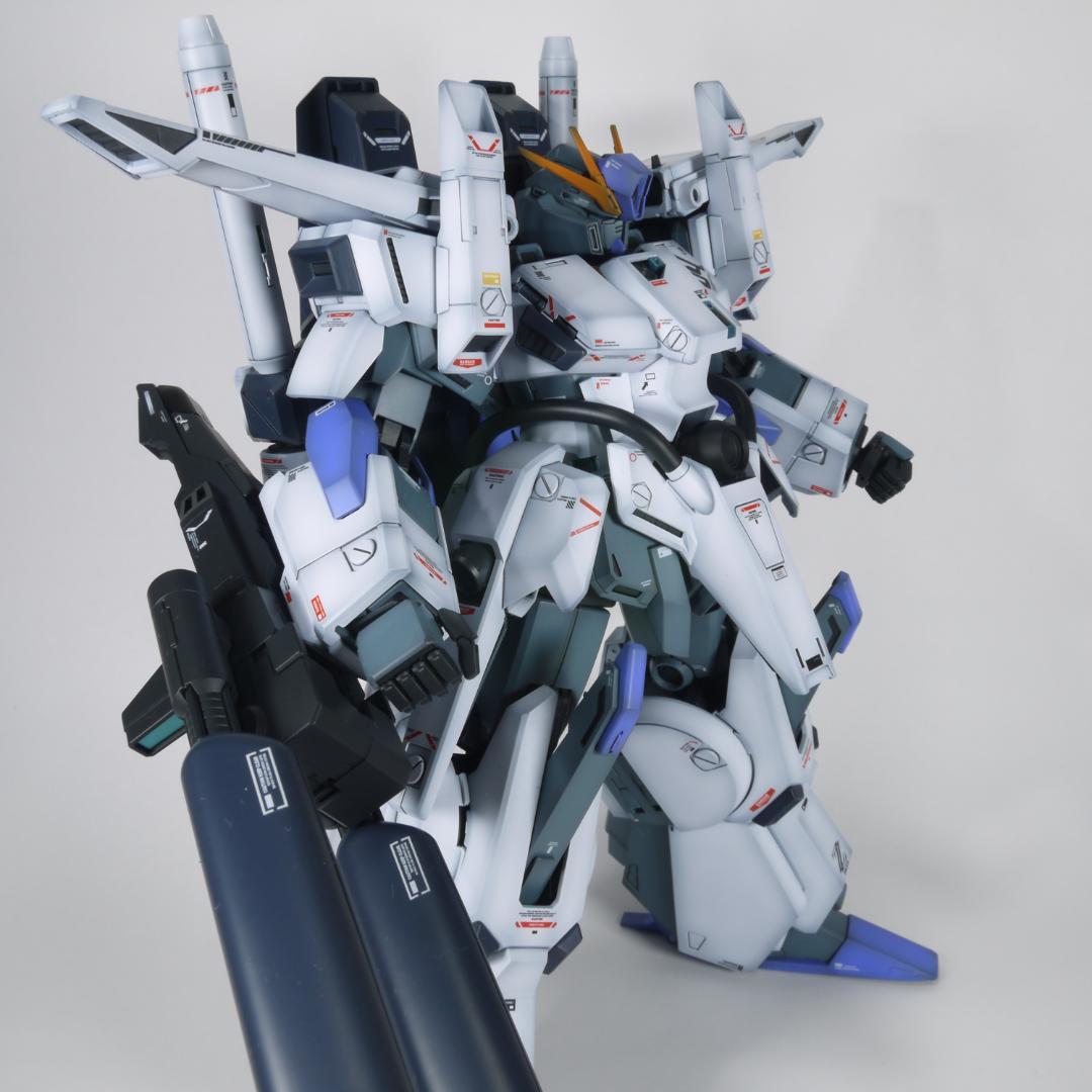 ガンプラ　MG FAZZ Ver.Ka　全塗装　完成品
