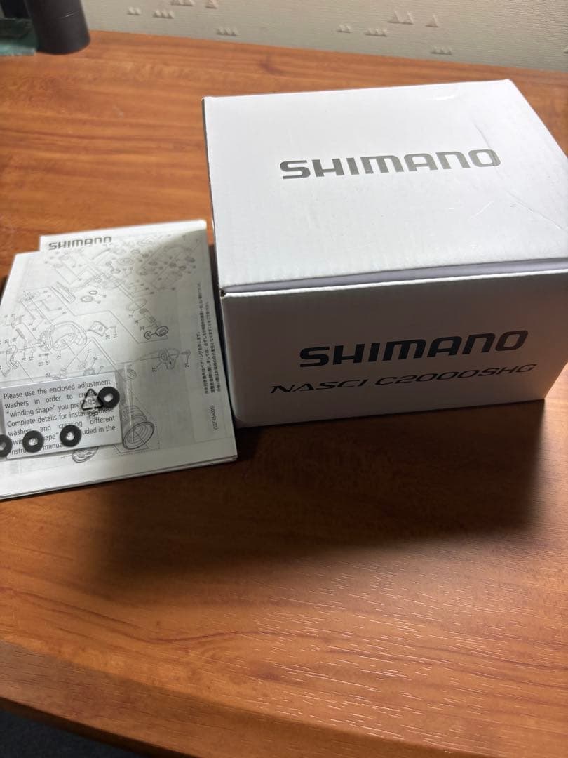美品　シマノ　21ナスキーC2000SHG 値下げ不可