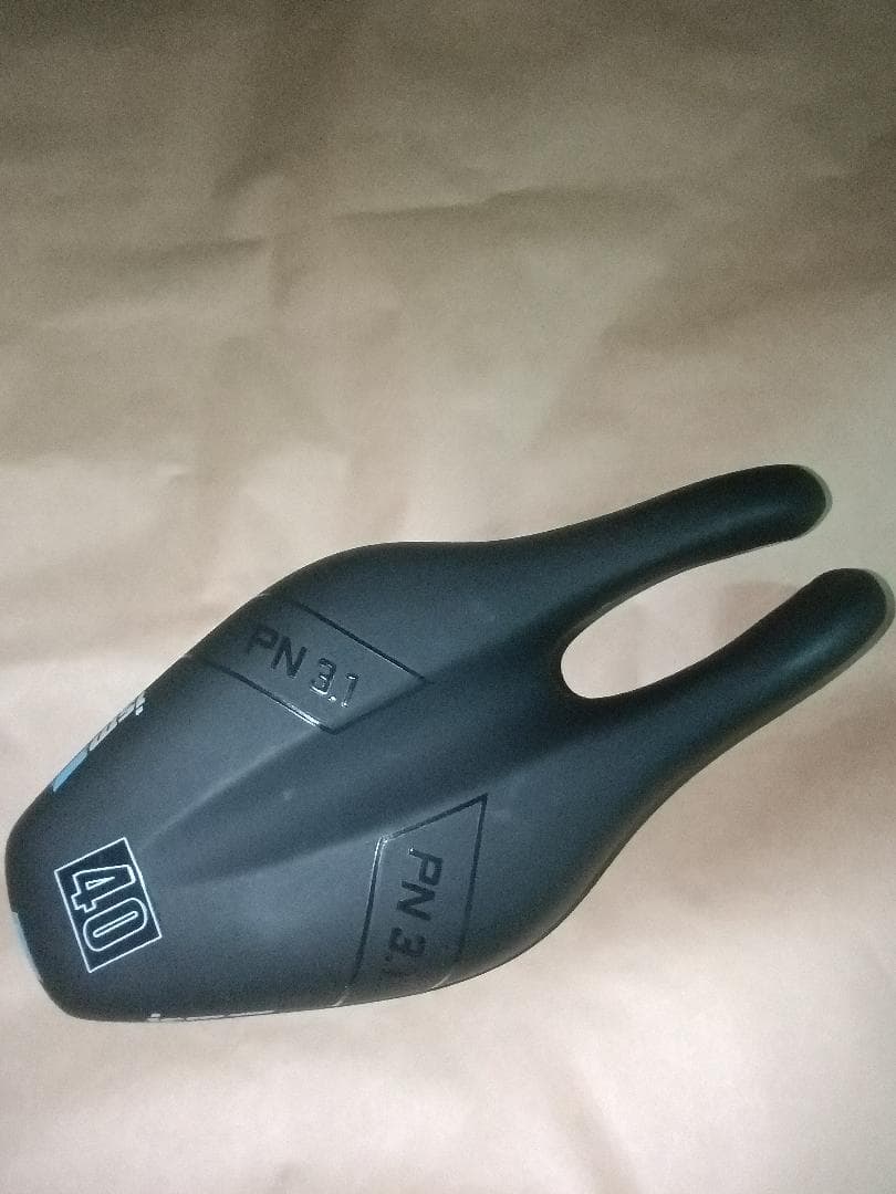 ISM PN 3.1 サドル