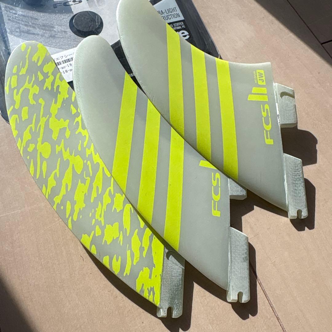 FCS II Medium AirCore サーフボードフィン