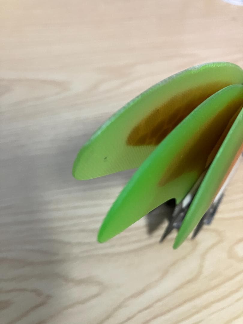 SHAPERS FINS FCS Mサイズ　AM1 Spectrum Fin