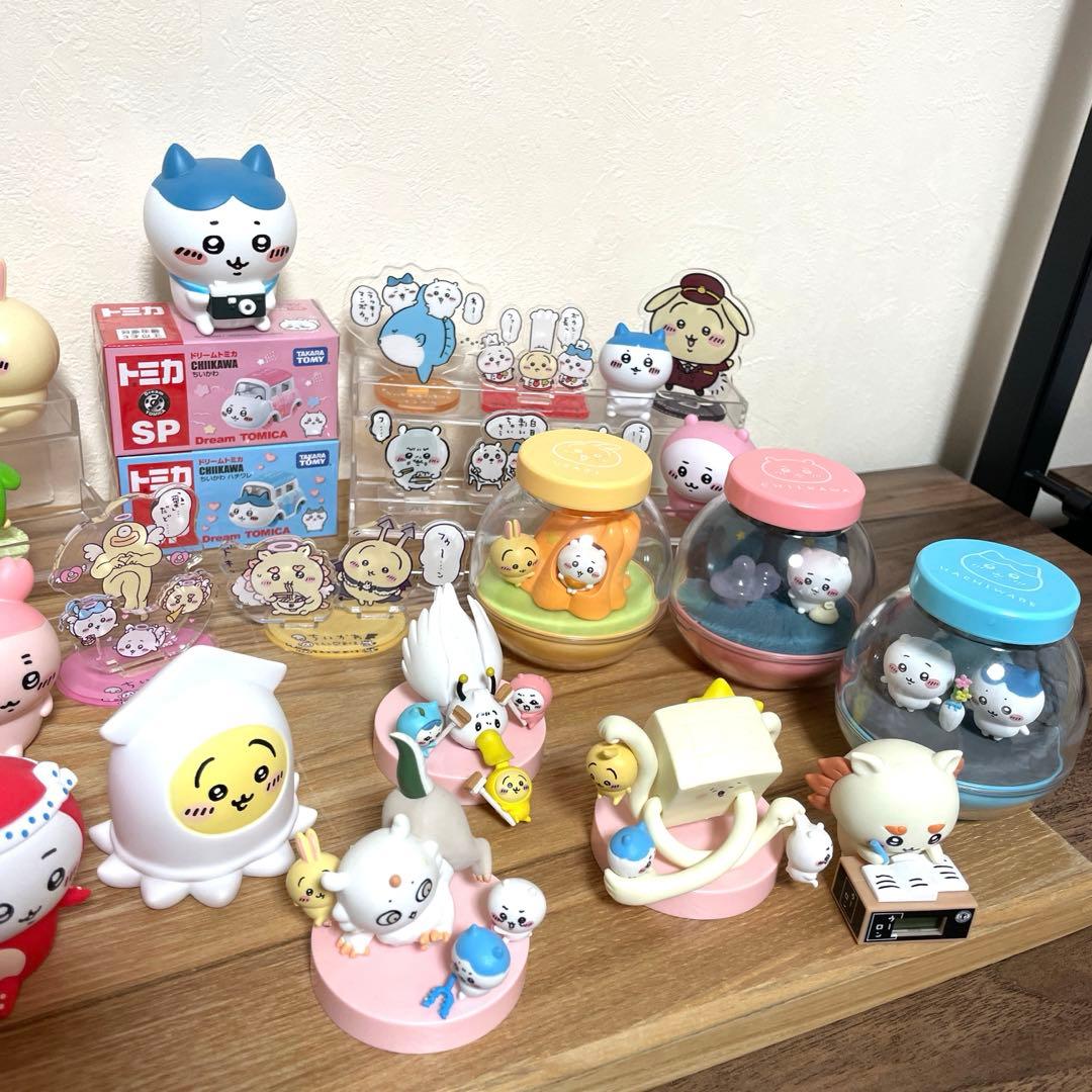ちいかわ グッズ 34点まとめ売り　ガチャ　フィギュア　アクスタ