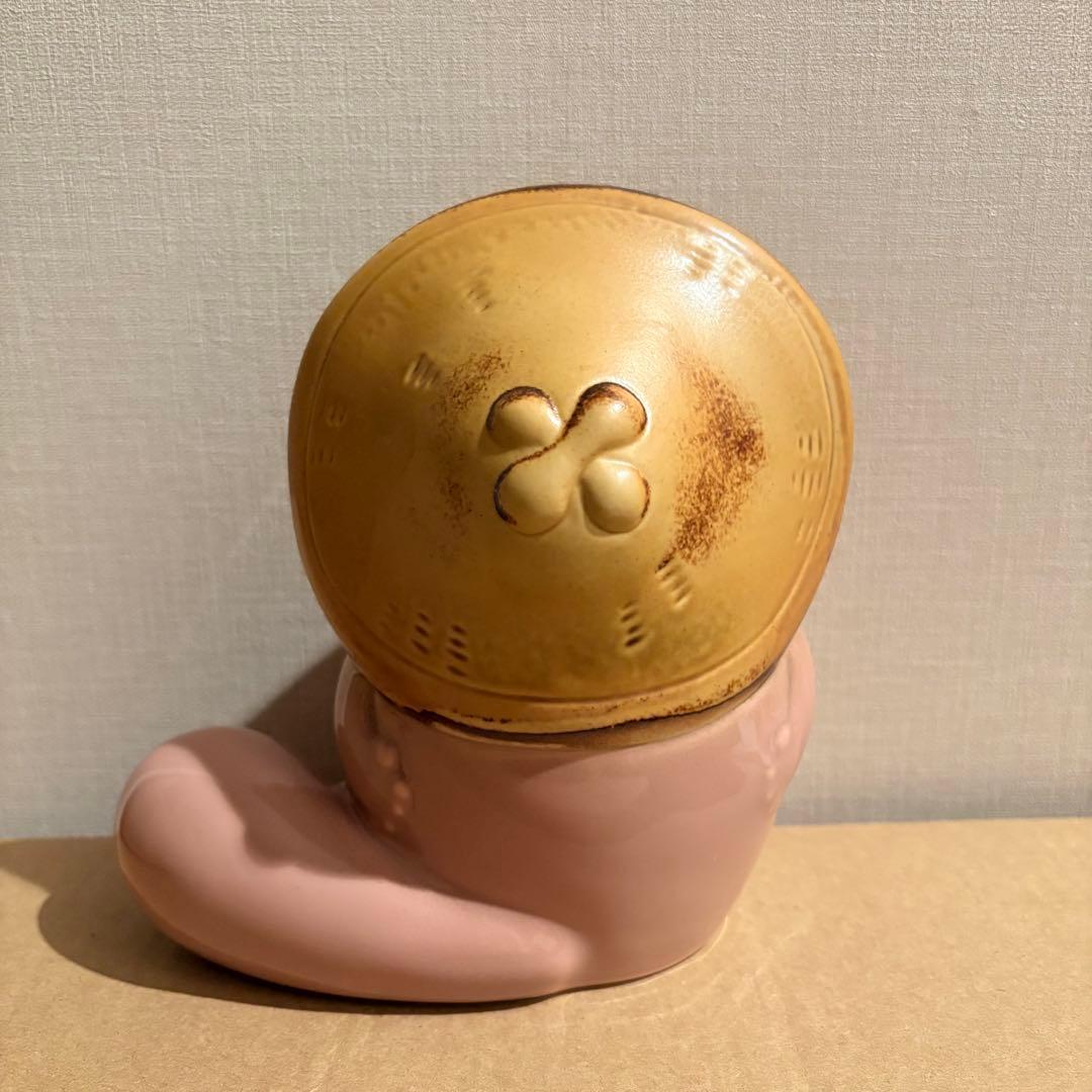 ぼんやり子だぬき 陶器 おっとりピンク ヒダカナオト