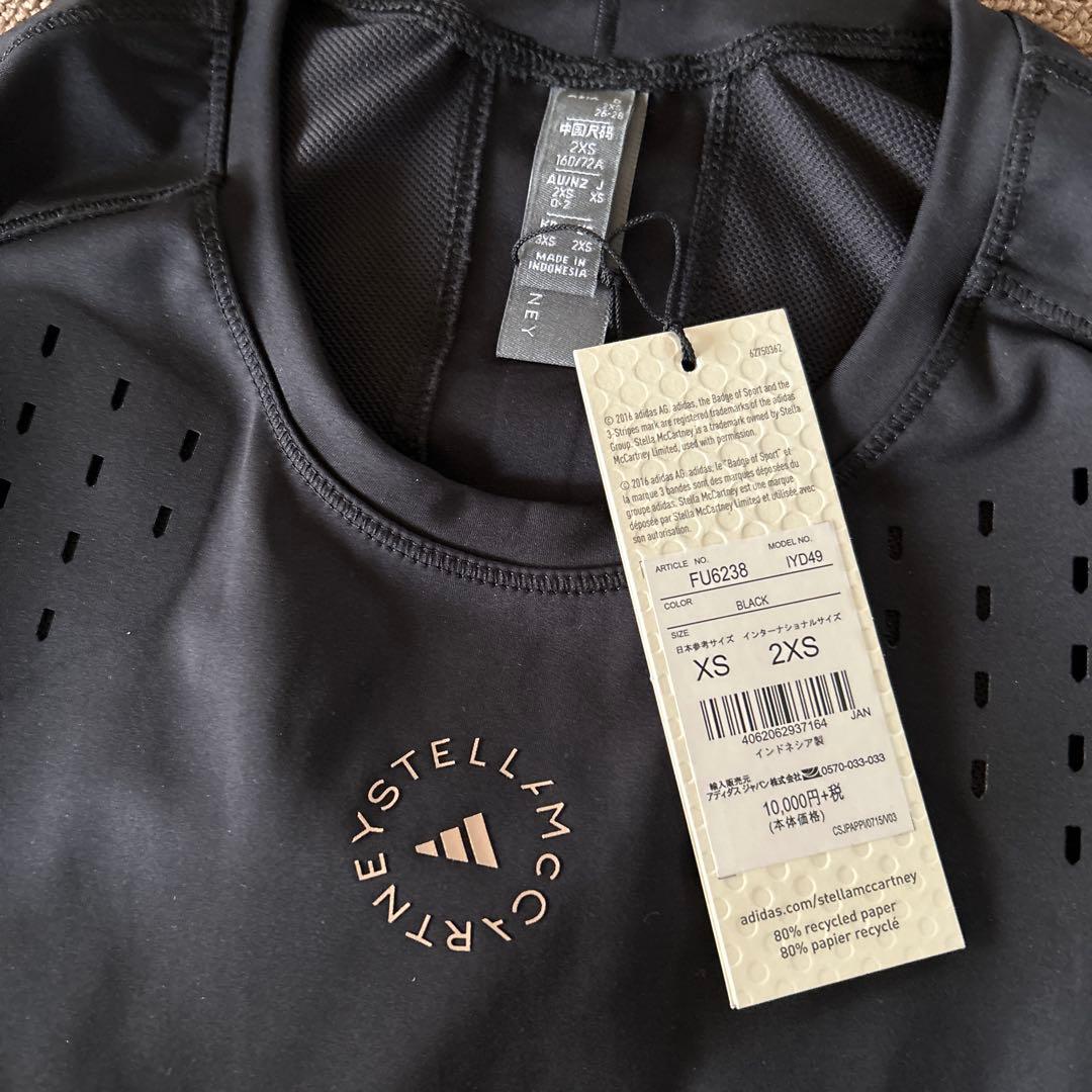adidas ステラマッカートニー　Tシャツ