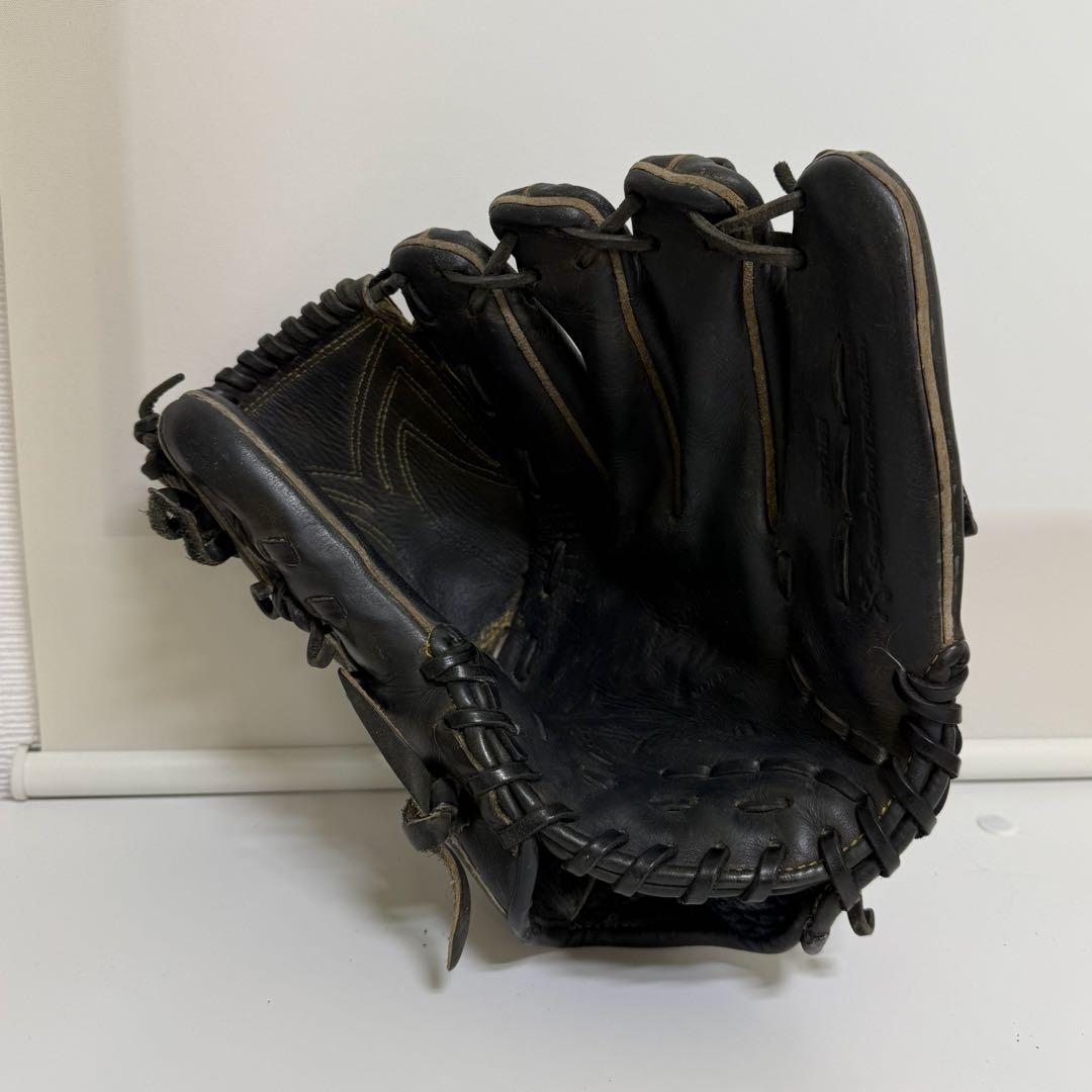 Mizuno Pro 硬式　投手用グローブ　黒