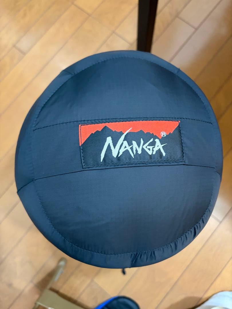 ナンガ×山渓　オーロラ900DX　ブラック　寝袋　シュラフ