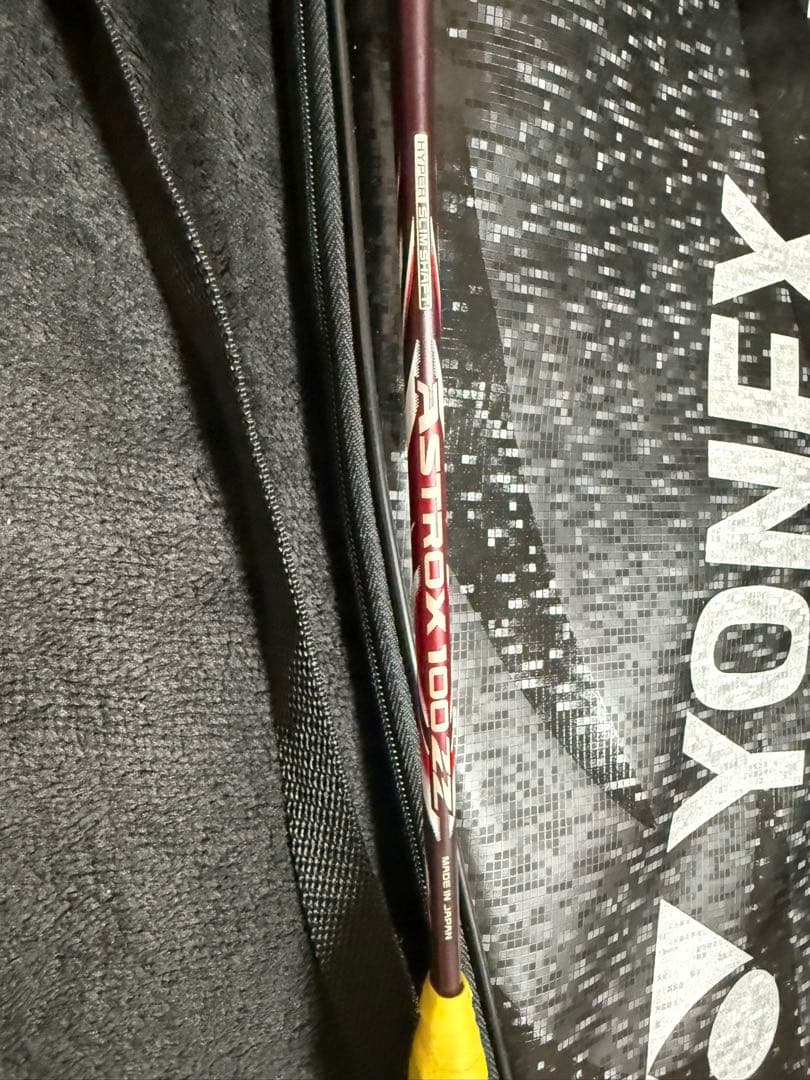 YONEX アストロクス100ZZ 4U5G