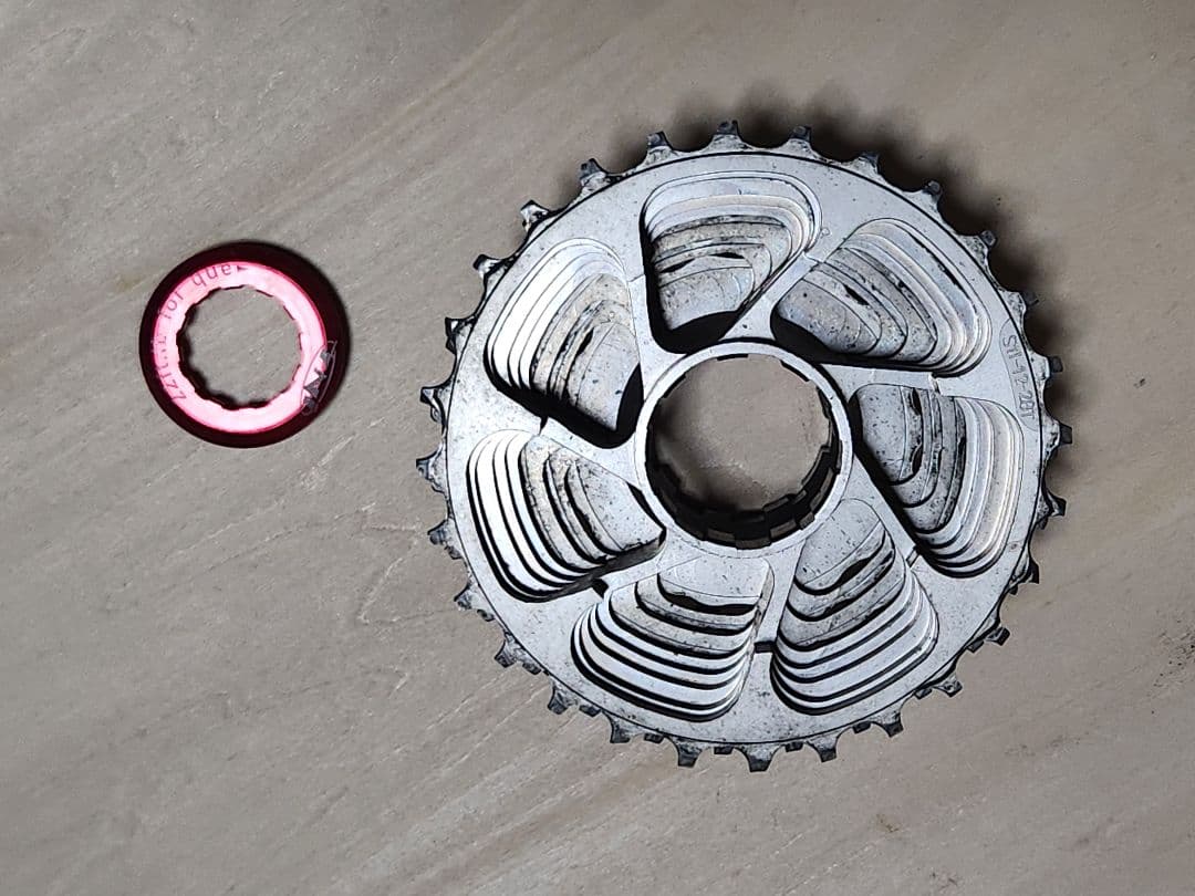 超軽量　TNI アルミスプロケット