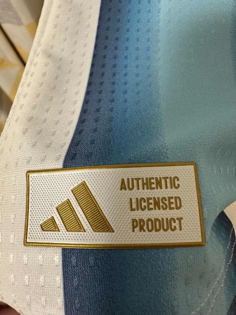adidas アルゼンチン代表 メッシ オーセンティックユニフォーム