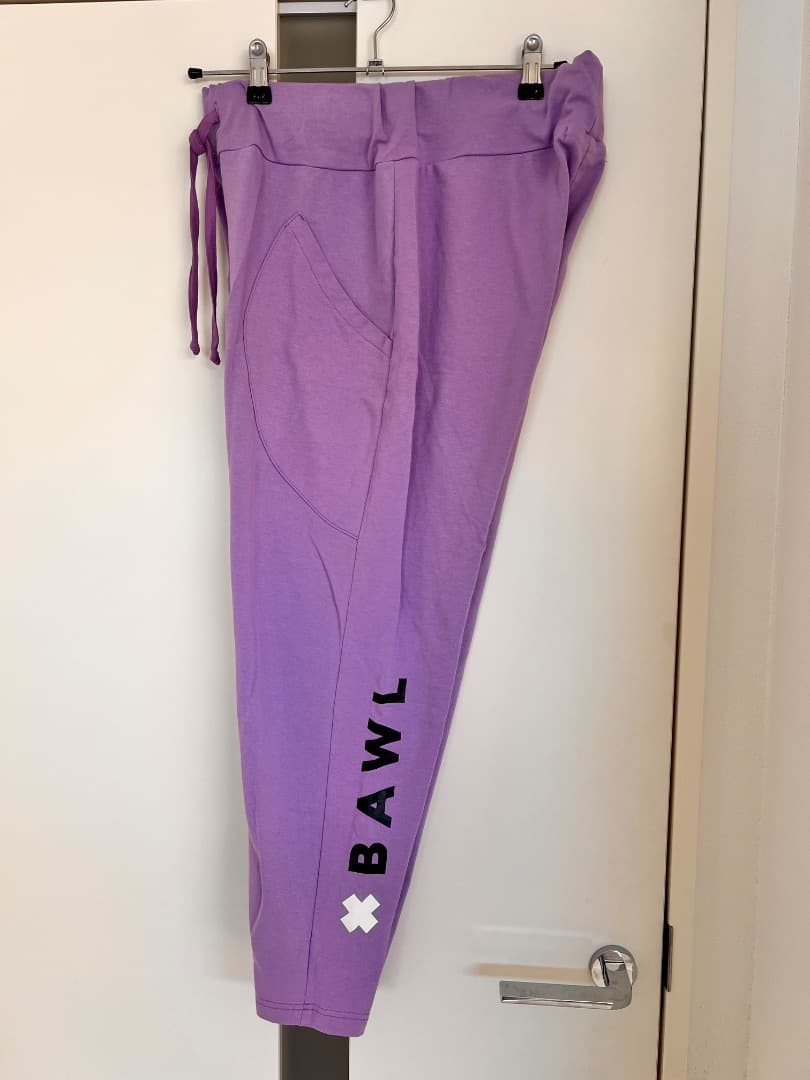 【お値下げ】BAWL パンツ　美品　Mサイズ