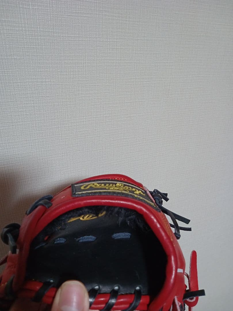 新品　ローリングス　赤　軟式　内野用グローブ　片付け済