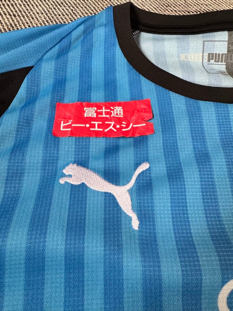 川崎フロンターレ　日本代表経験者6名サイン入りユニフォーム