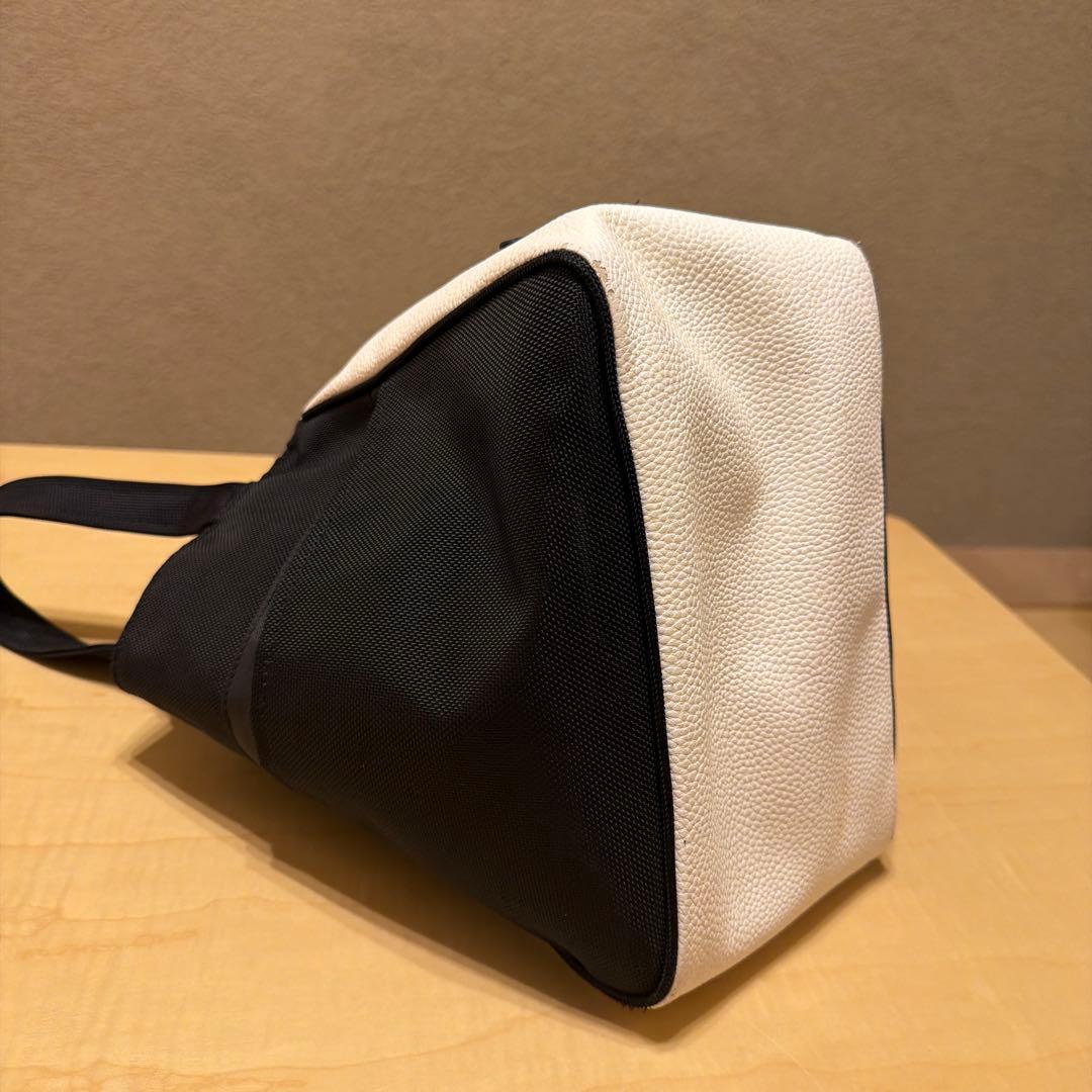 JONES ジョーンズ　カートバッグ