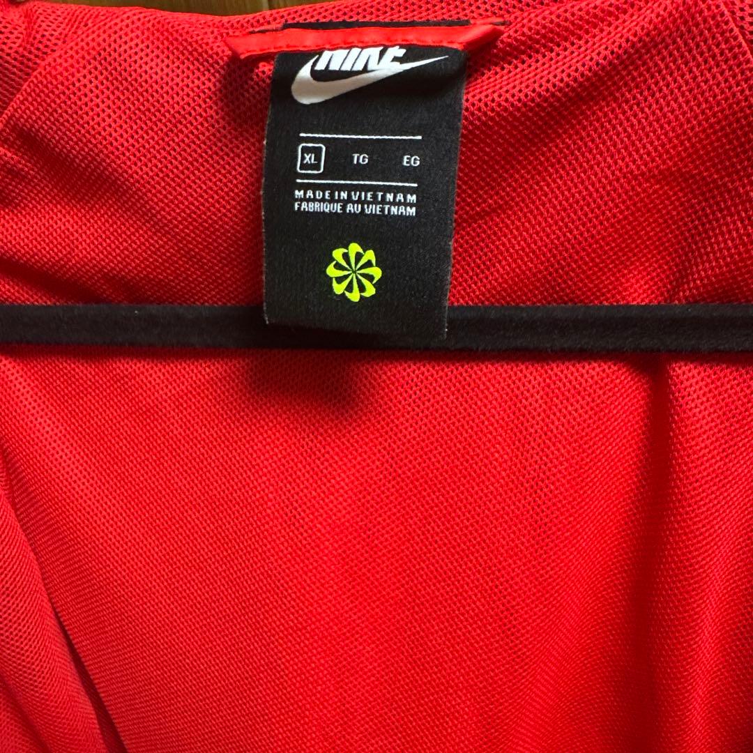 NIKE マウンテンパーカー