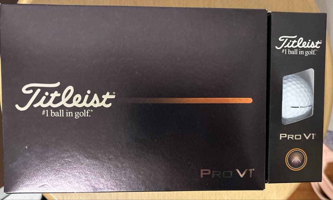 新品 【正規品】 2025 タイトリストPRO V1 1ダース➕3 15個