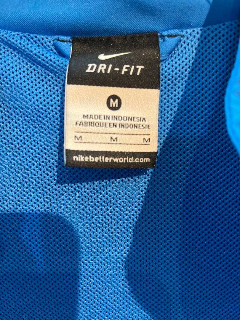 NIKE バルセロナ アンセムジャケット