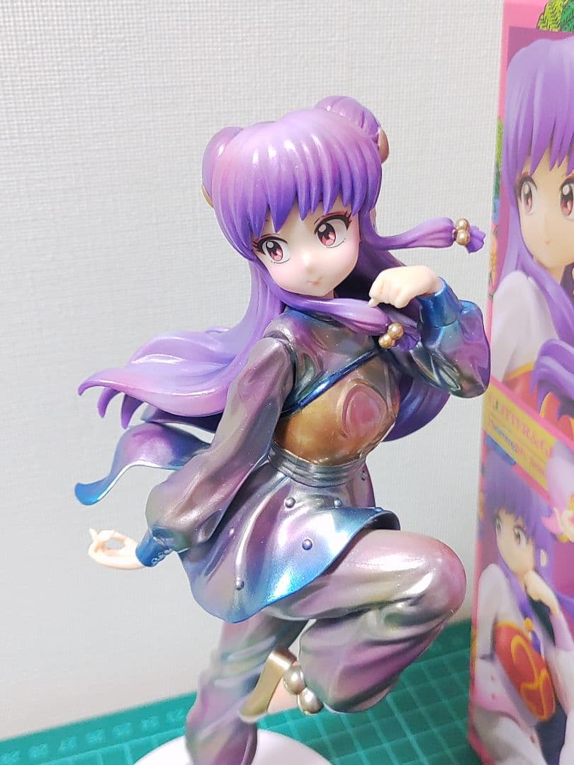 シャンプー　GLITTER＆GLAMOURS リペイント