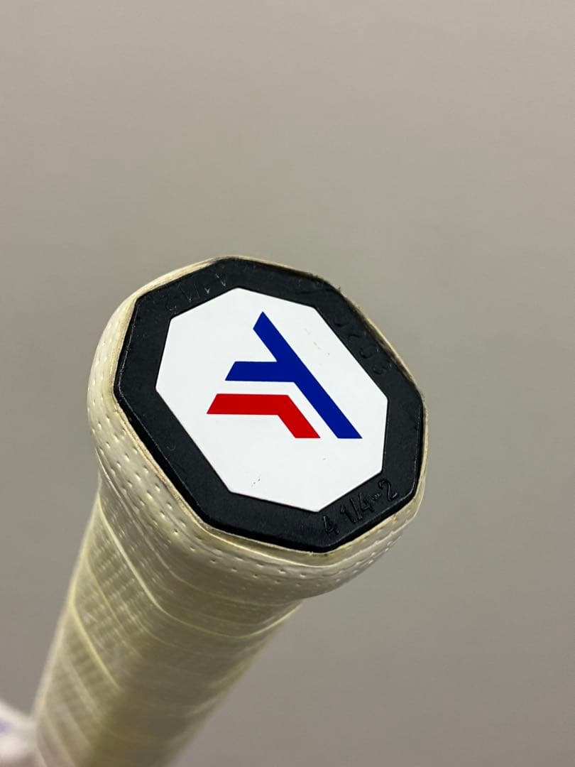 Tecnifibre T-FIGHT300 テニスラケット