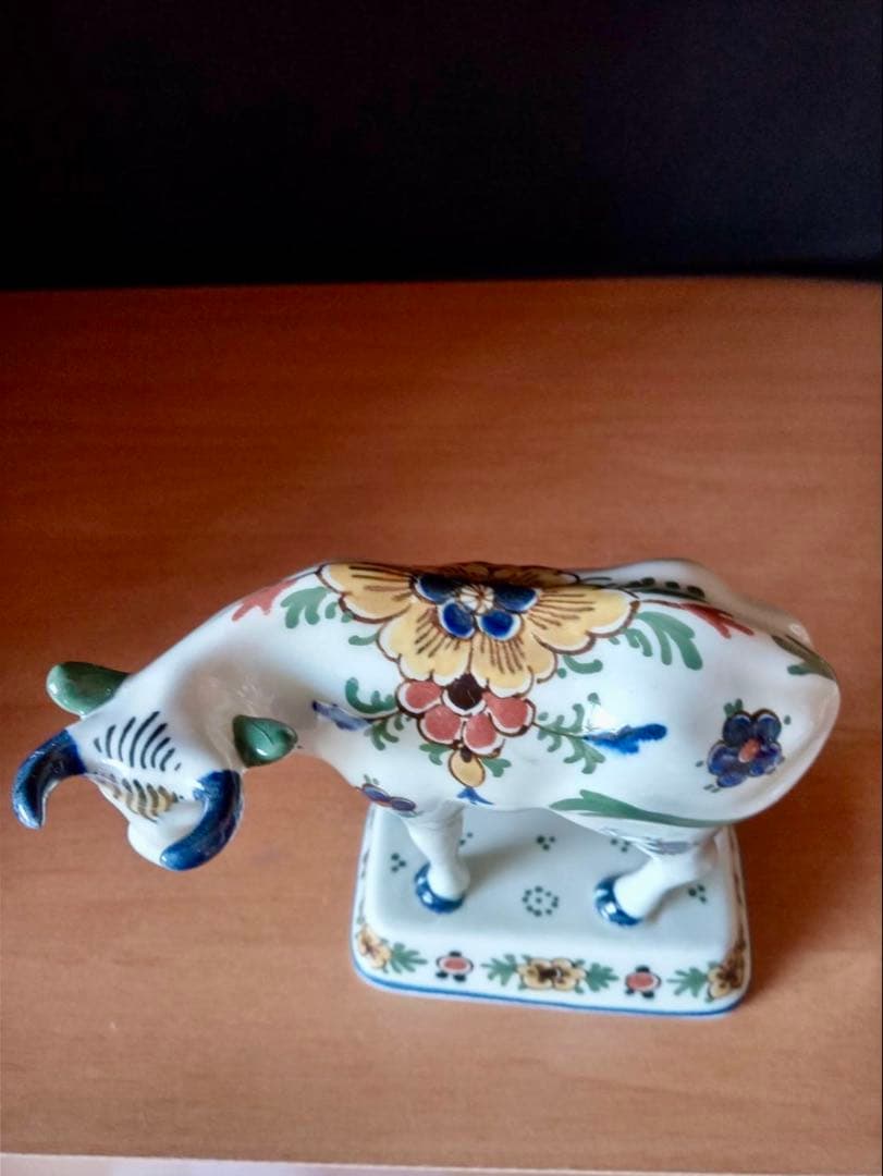  Delft ロイヤルデルフト オランダ　陶器　牛　赤絵