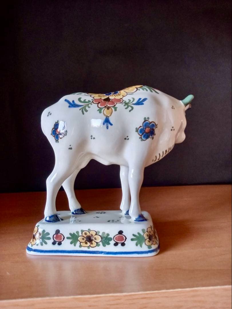  Delft ロイヤルデルフト オランダ　陶器　牛　赤絵