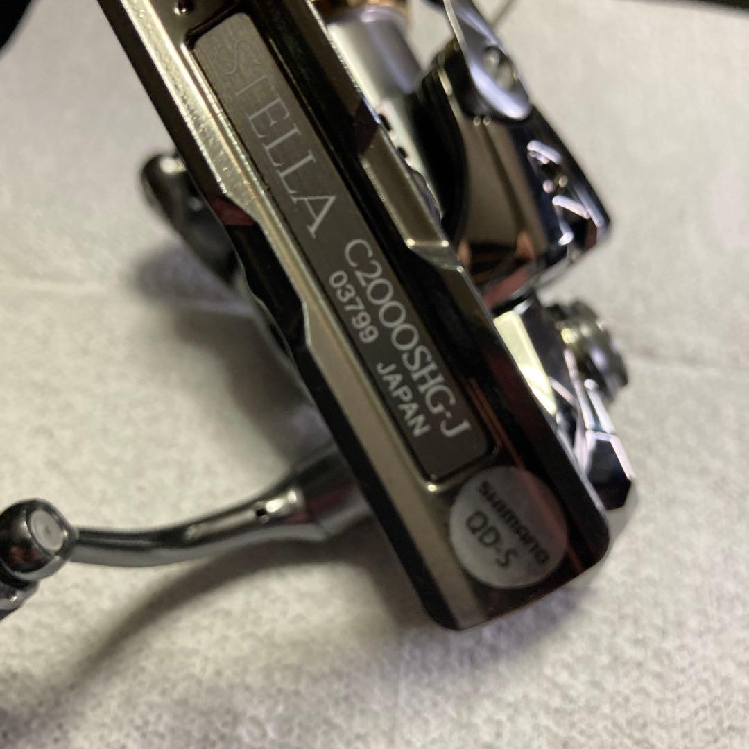 使用少ない美品　18 ステラC2000SHG C2500SHGスプールオマケ有り