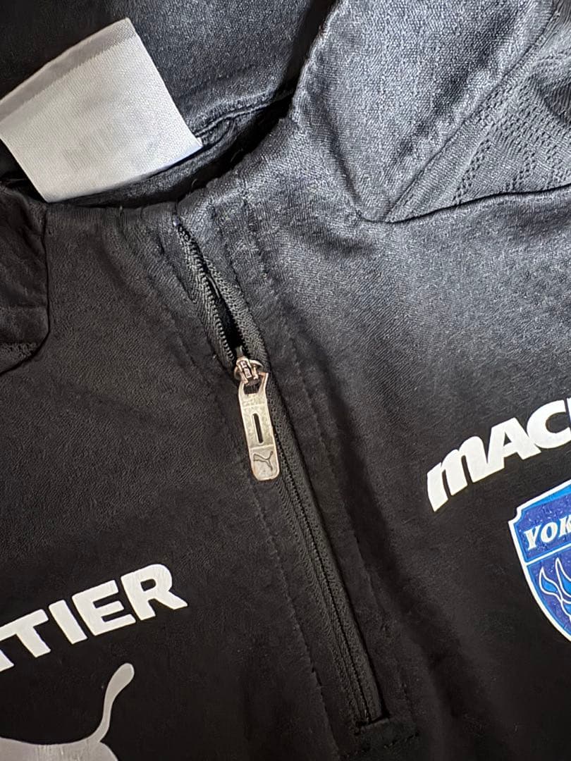 横浜FC ハーフジップジャージ　上下Mサイズ