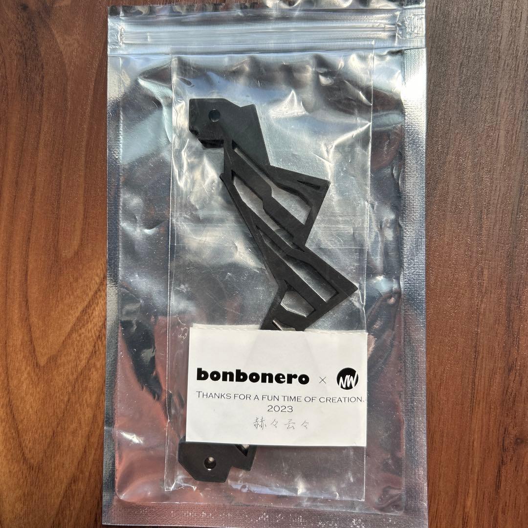 ボンボネロ× nowellcamp カスタムフィン　 新品未使用品