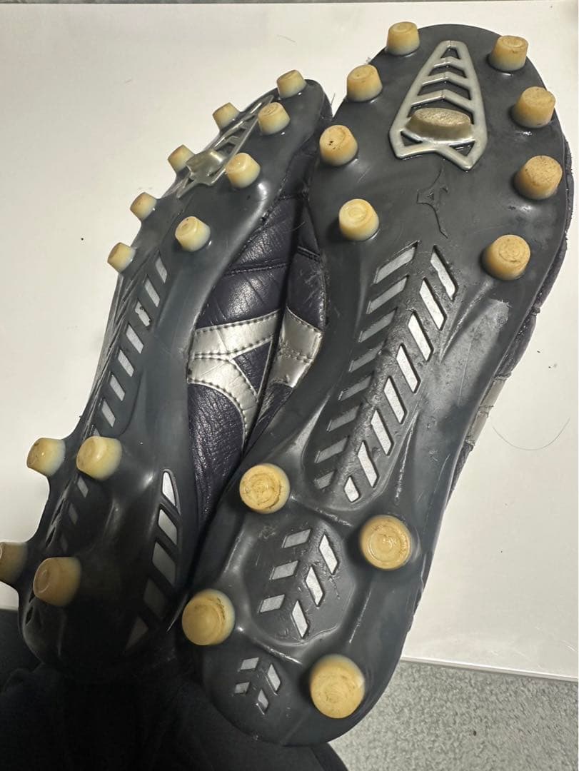 サッカースパイク27cm