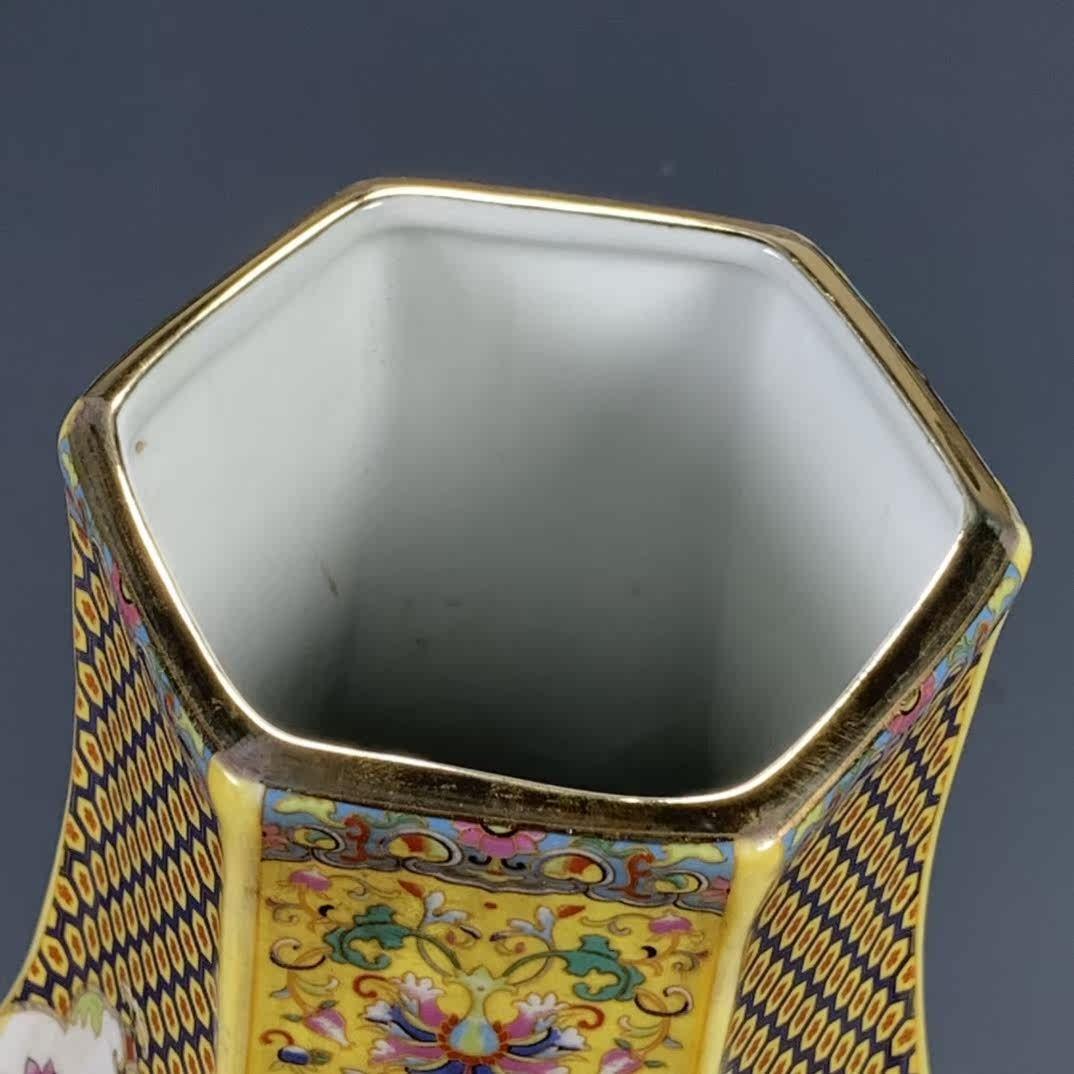 景徳鎮 彩蒔花花多稜花瓶 陶磁器 装飾品 現代工芸品 美術品 置物