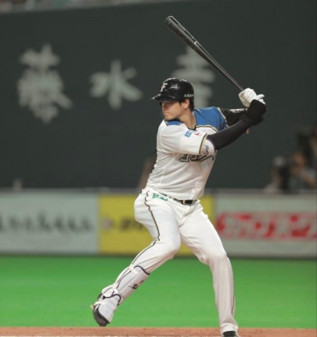 北海道日本ハムファイターズ　大谷翔平選手ユニフォーム　未使用美品