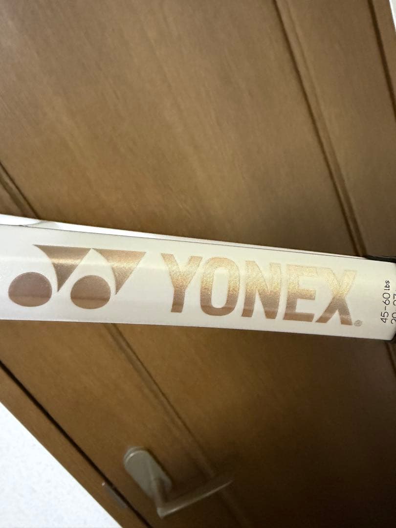 YONEX VCORE 100 サンドベージュ